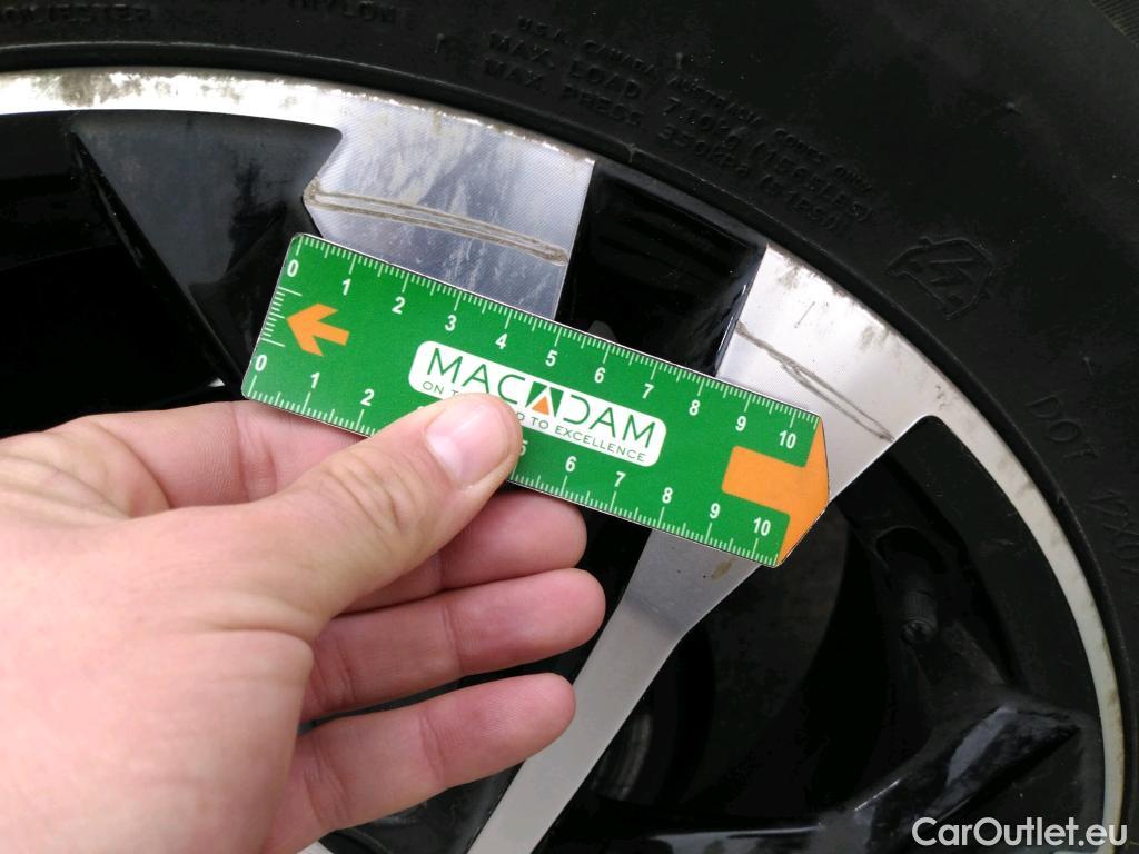  Peugeot  2008  Allure Pack 1.5 HDi 130CV BVA8 E6d #10