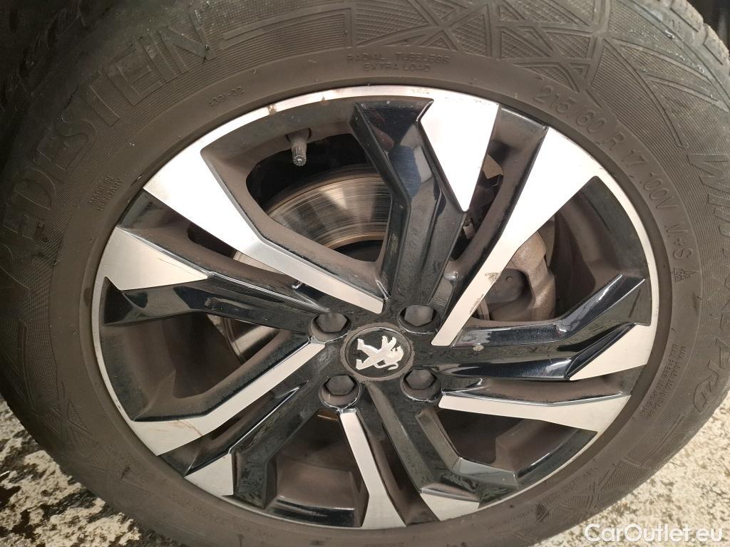  Peugeot  2008  Allure Business 1.5 HDi 130CV BVA8 E6d #13