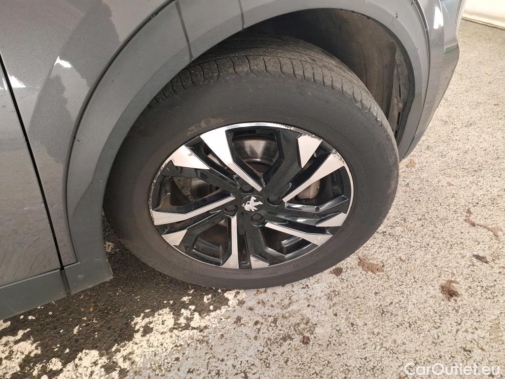  Peugeot  2008  Allure 1.5 HDi 130CV BVA8 E6d #21