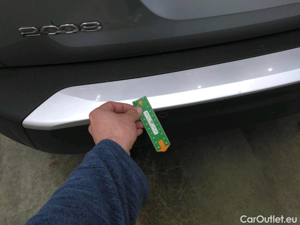  Peugeot  2008  Allure Pack 1.5 HDi 130CV BVA8 E6d #31