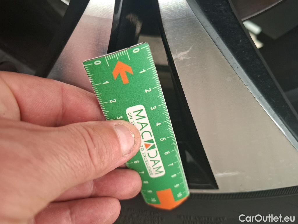  Renault  Arkana  Evolution 1.6 E-TECH Hybrid 145CV BVA6 E6d #24