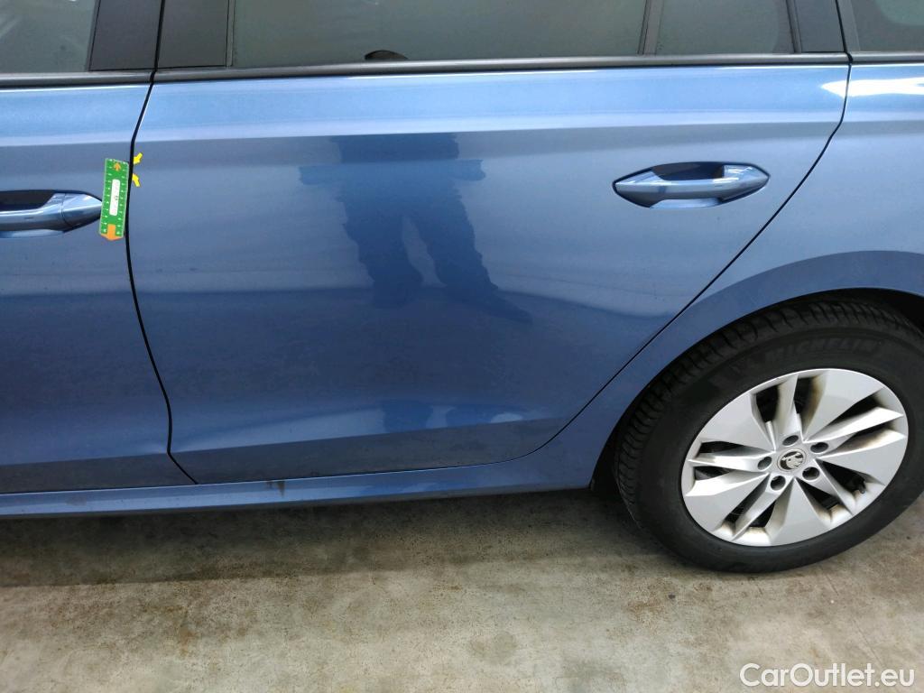  Skoda  Octavia  Break Business 2.0 TDI 150CV BVA7 E6d #54