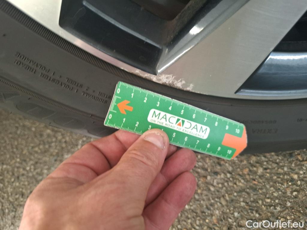  Renault  Arkana  Evolution 1.6 E-TECH Hybrid 145CV BVA6 E6d #18