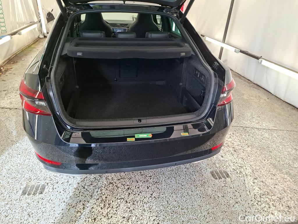  Skoda  Superb  Berline SportLine 2.0 TDI 150CV BVA7 E6d #13