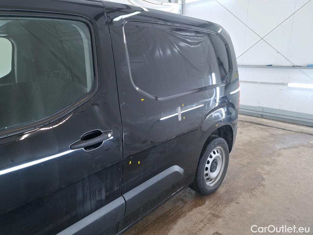  Citroen  Berlingo  Fourgon Club M 1000 1.5 BlueHDi 130CV BVA8 E6dT #1