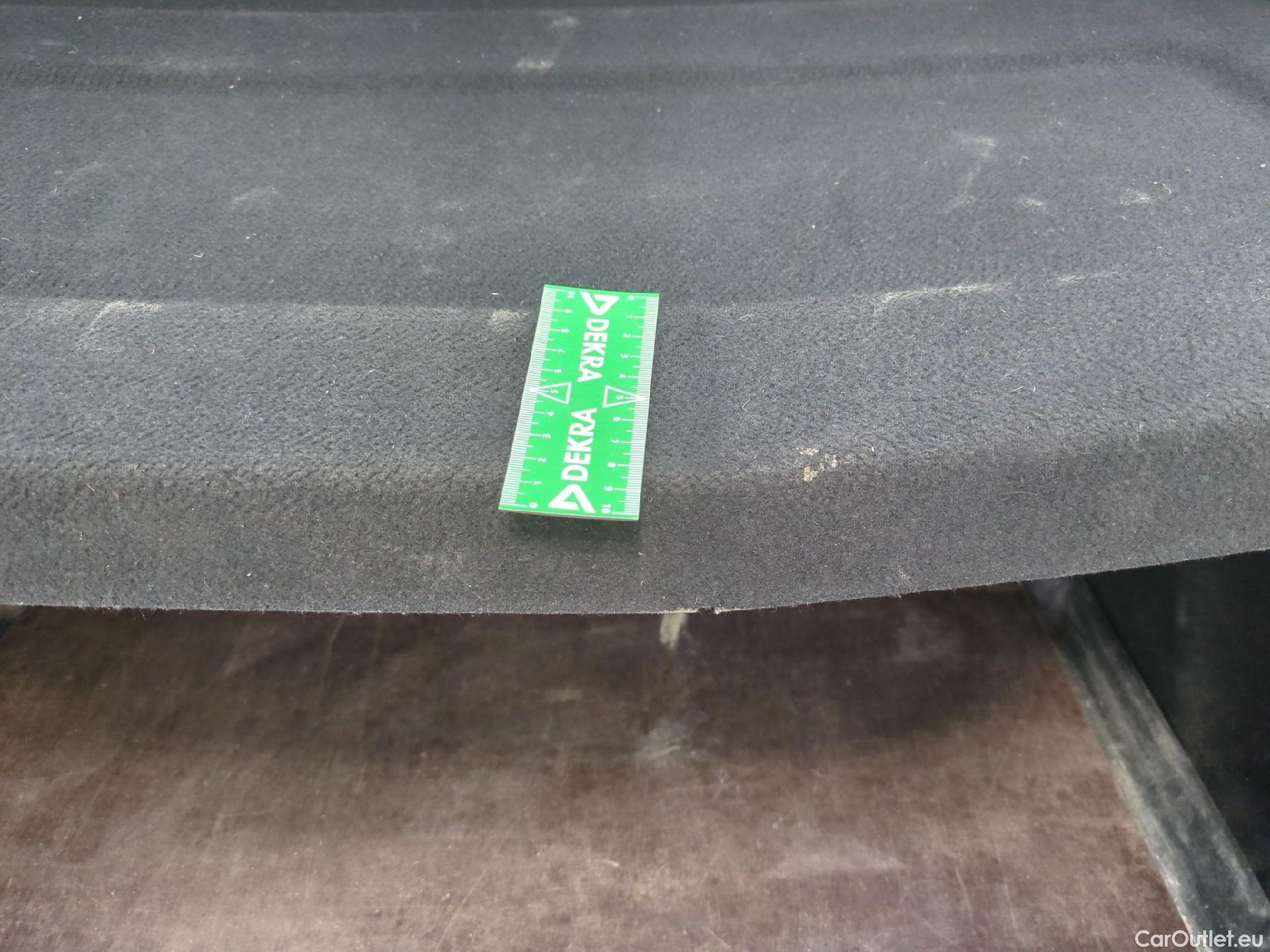  Citroen  C4  Berline Feel Nav Business 1.5 BlueHDI 130CV BVA8 E6d / TRANSFO VP VF #3