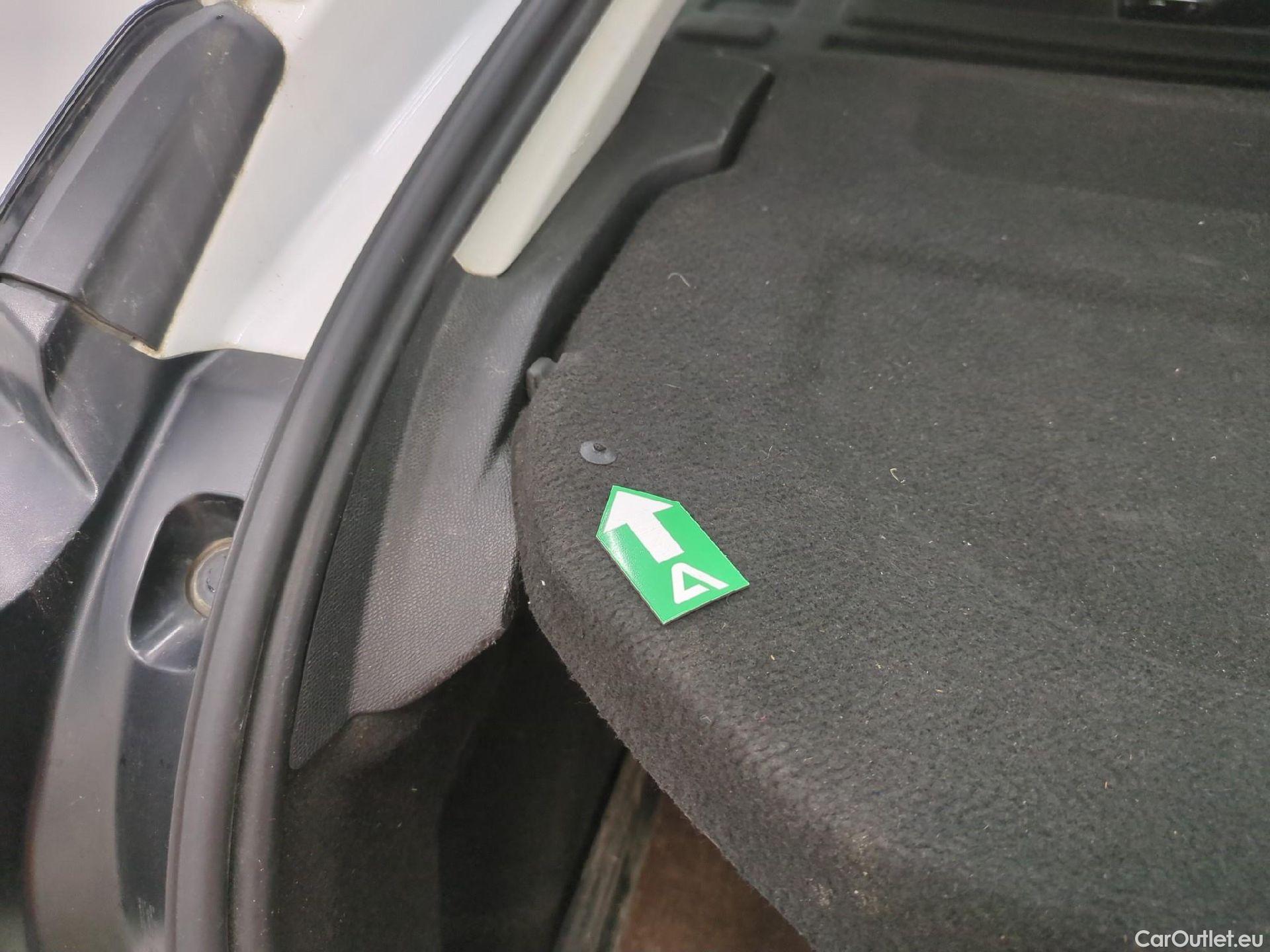  Citroen  C4  Berline Feel Nav Business 1.5 BlueHDI 130CV BVA8 E6d / TRANSFO VP VF #6