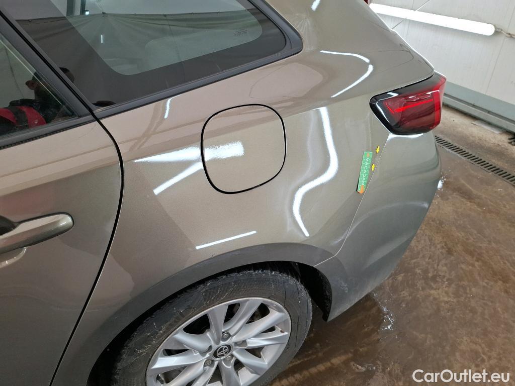  Toyota  Corolla TOYOTA  Touring Sports / 2018 / 5P / Break Hybride 122h Dynamic Business Beyond Zer #18