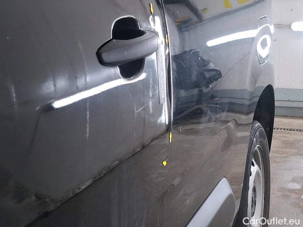  Citroen  Berlingo  Fourgon Club M 1000 1.5 BlueHDi 130CV BVA8 E6dT #48