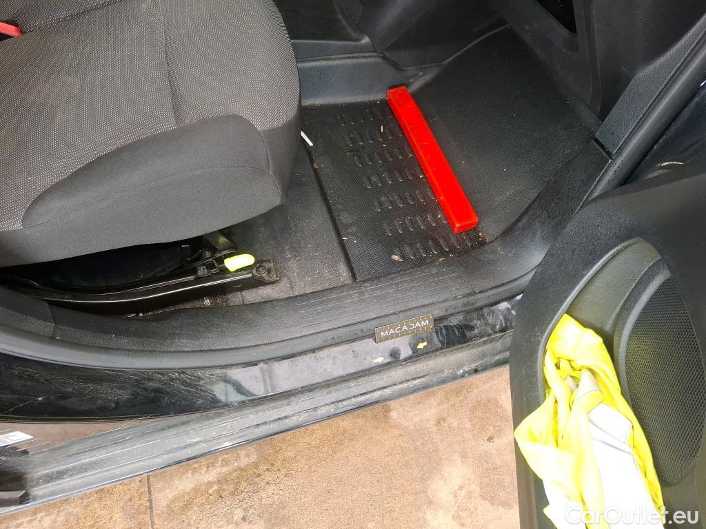  Citroen  Berlingo  Fourgon Club M 1000 1.5 BlueHDi 130CV BVA8 E6dT #93