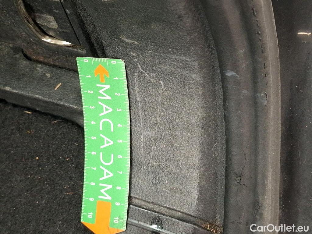  Volkswagen  Passat  Break Business 2.0 TDI 120CV BVA7 E6d #31