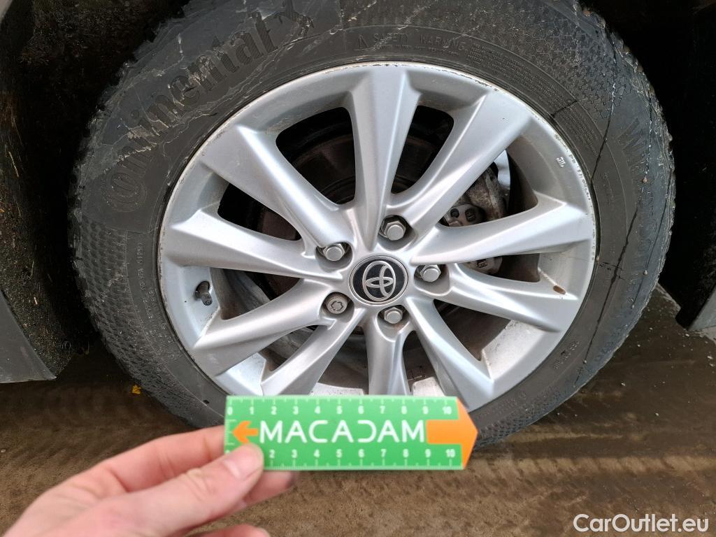  Toyota  Corolla TOYOTA  Touring Sports / 2018 / 5P / Break Hybride 122h Dynamic Business Beyond Zer #5