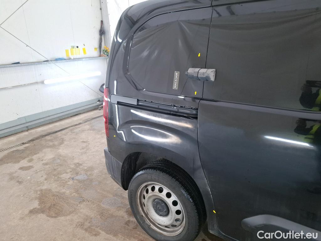  Citroen  Berlingo  Fourgon Club M 1000 1.5 BlueHDi 130CV BVA8 E6dT #15