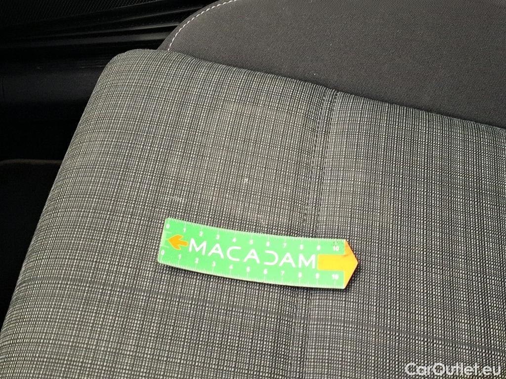  Volkswagen  Passat  Break Business 2.0 TDI 120CV BVA7 E6d #60