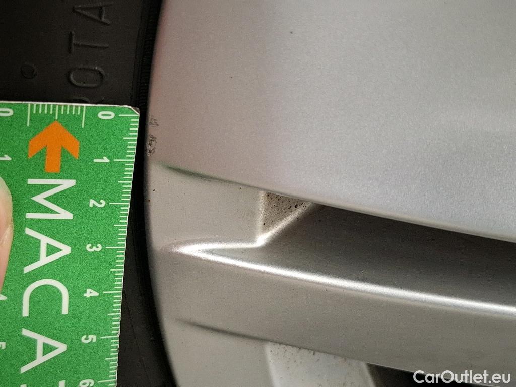  Volkswagen  Golf  VOLKSWAGEN / 2020 / 5P / Berline 2.0 TDI SCR 115 DSG7 Life Busi #13