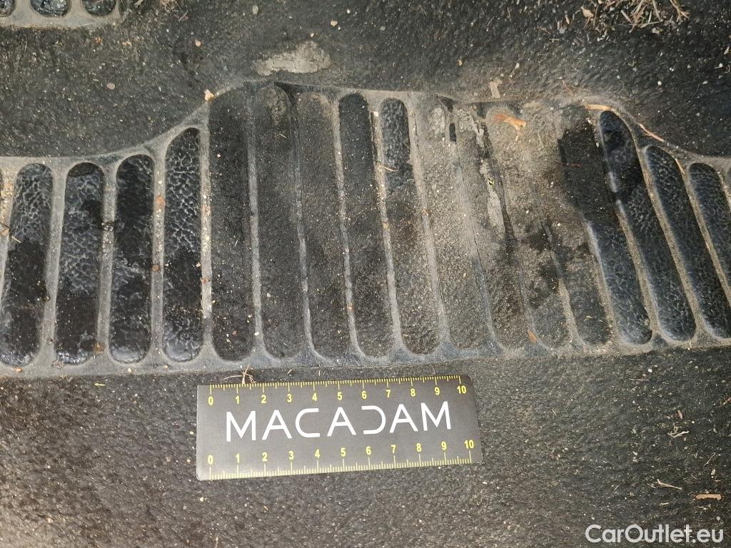  Renault  Clio  IV Air MediaNav 1.5 dCi 75CV BVM5 E6 #3