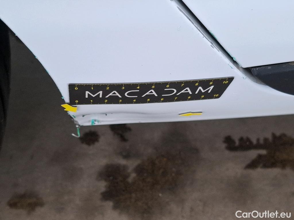  Renault  Clio  IV Air MediaNav 1.5 dCi 75CV BVM5 E6 #23