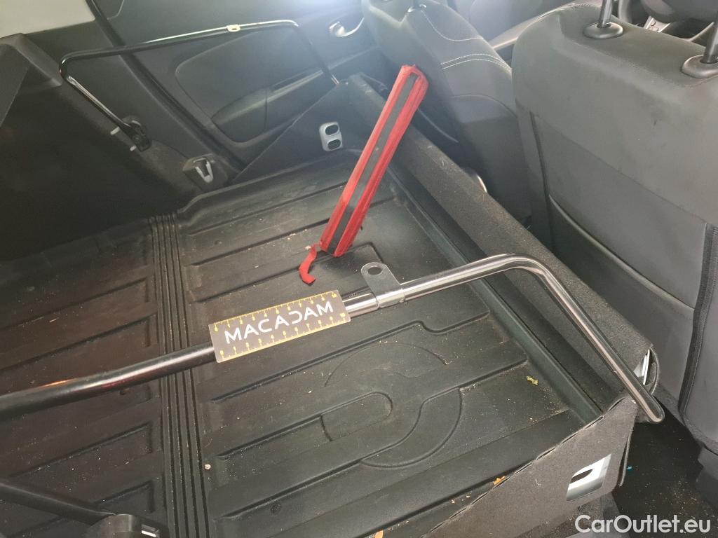  Renault  Clio  IV Air MediaNav 1.5 dCi 75CV BVM5 E6 #26