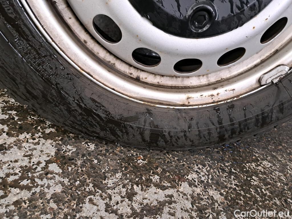  Opel  Vivaro OPEL  Cabine Approfondie20194PFourgon tole 20 Diesel 120 auto L2 CA Pack Busin #15