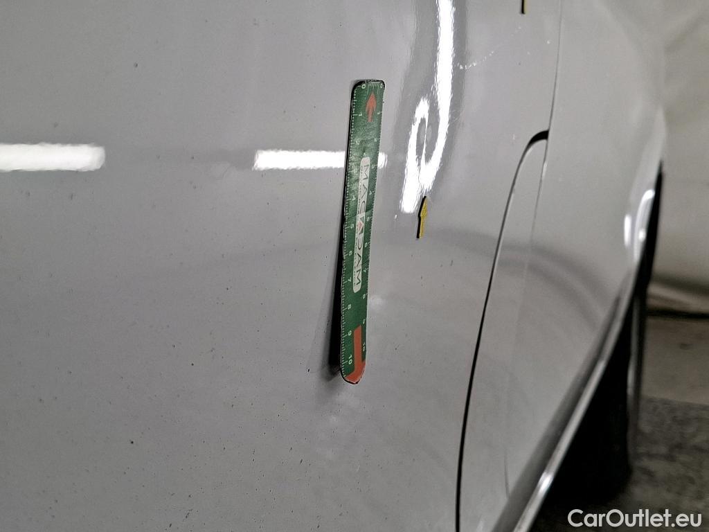  Mercedes  Vito MERCEDES-BENZ  Long / 2020 / 4P / Fourgon tôlé e- 60KWH Long #26