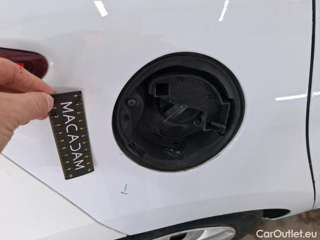  Renault  Clio  IV Air MediaNav 1.5 dCi 75CV BVM5 E6 #49