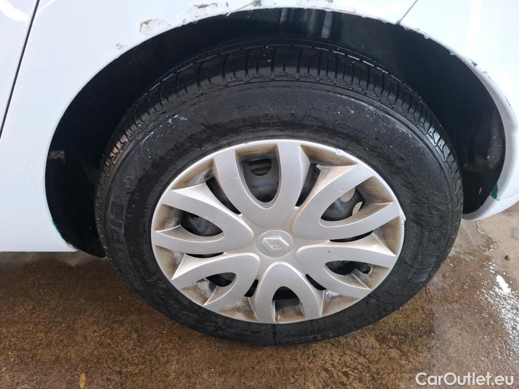  Renault  Clio  IV Air MediaNav 1.5 dCi 90CV BVM5 E6 #52