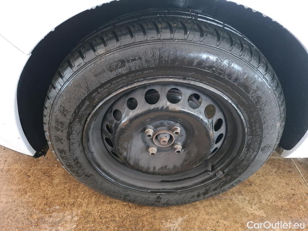  Renault  Clio  IV Air MediaNav 1.5 dCi 90CV BVM5 E6 #43