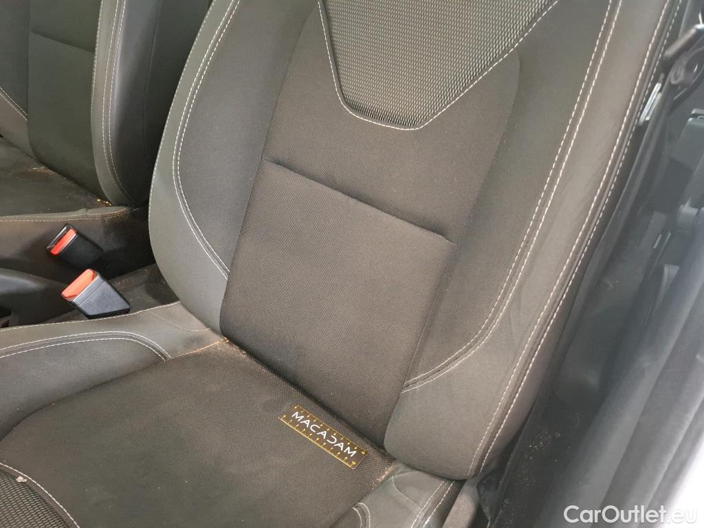  Renault  Clio  IV Air MediaNav 1.5 dCi 75CV BVM5 E6 #72