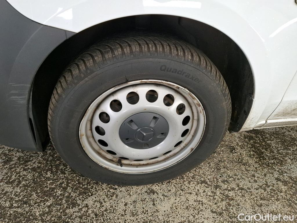  Mercedes  Vito MERCEDES-BENZ  Long / 2020 / 4P / Fourgon tôlé e- 60KWH Long #32