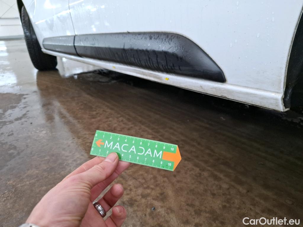  Peugeot  Expert  Fourgon Premium L1 1.5 HDi 120CV BVM6 E6d #1