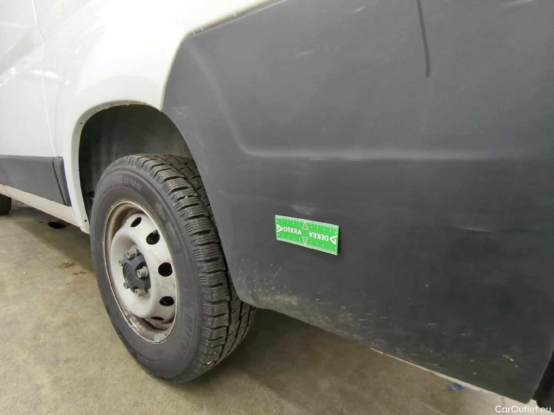  Fiat  Ducato FIAT  / 2014 / 4P / Fourgon tôlé 2.3 Multijet 120 3.0 C H1 Business #32