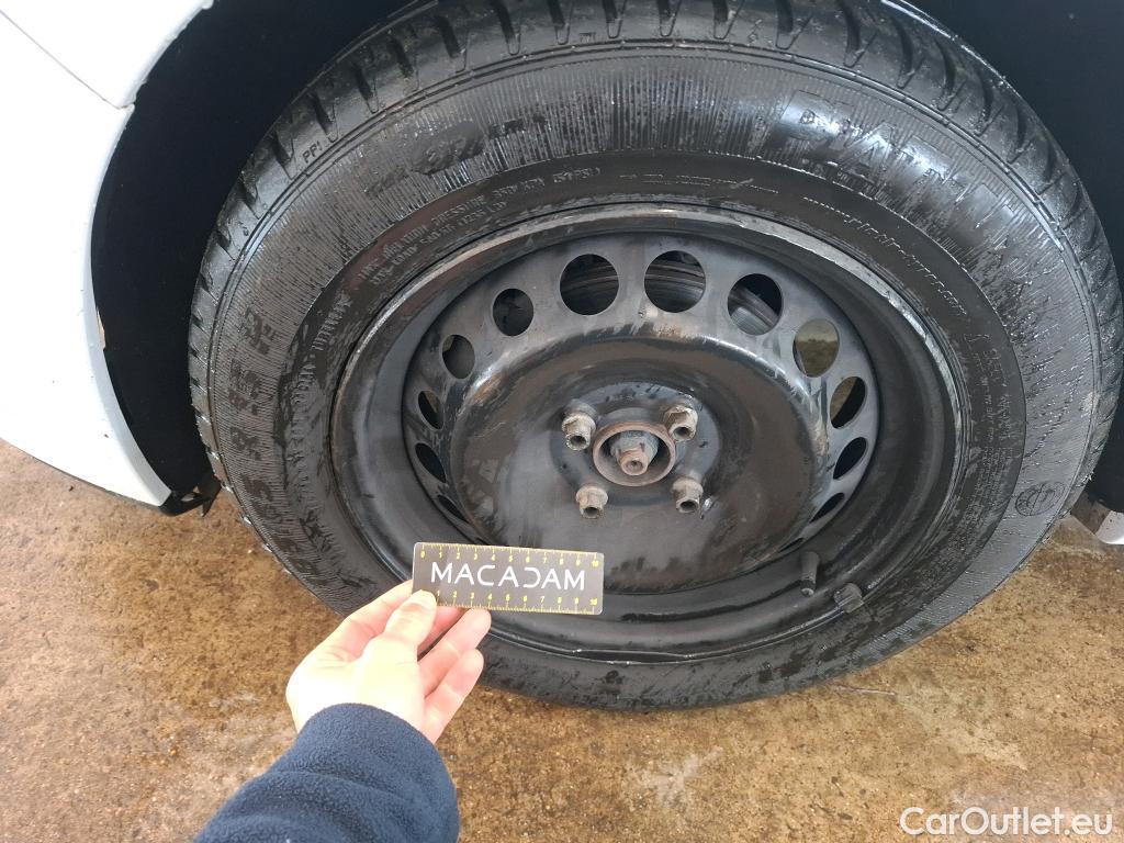  Renault  Clio  IV Air MediaNav 1.5 dCi 90CV BVM5 E6 #44