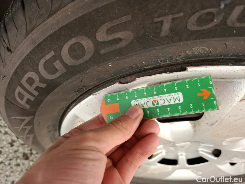  Renault  Kangoo RENAULT  Express VU 4p Fourgonnette Confort dCi 90 #35