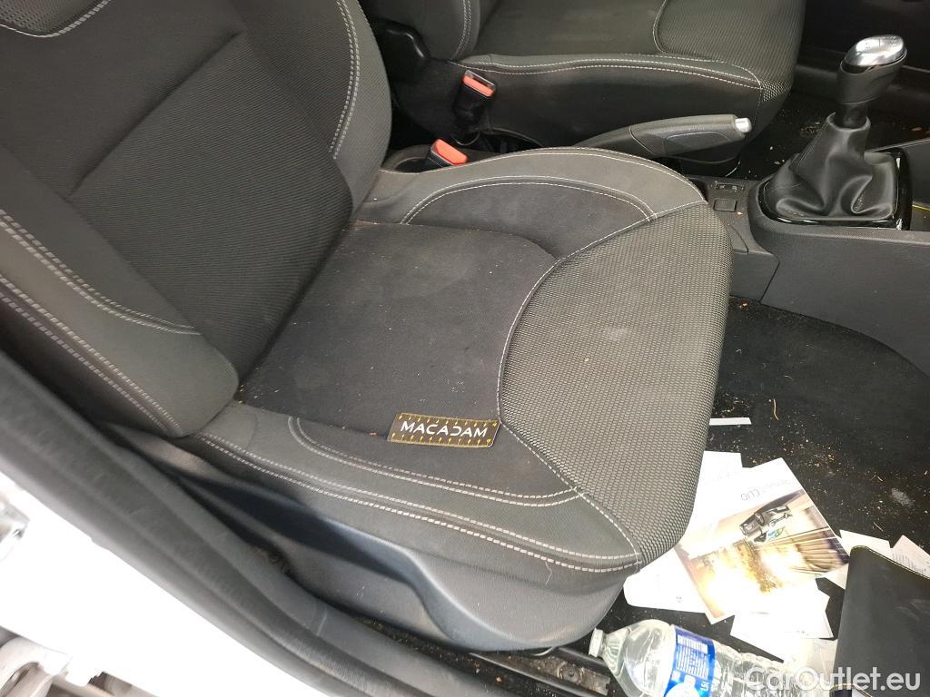  Renault  Clio  IV Air MediaNav 1.5 dCi 90CV BVM5 E6 #54