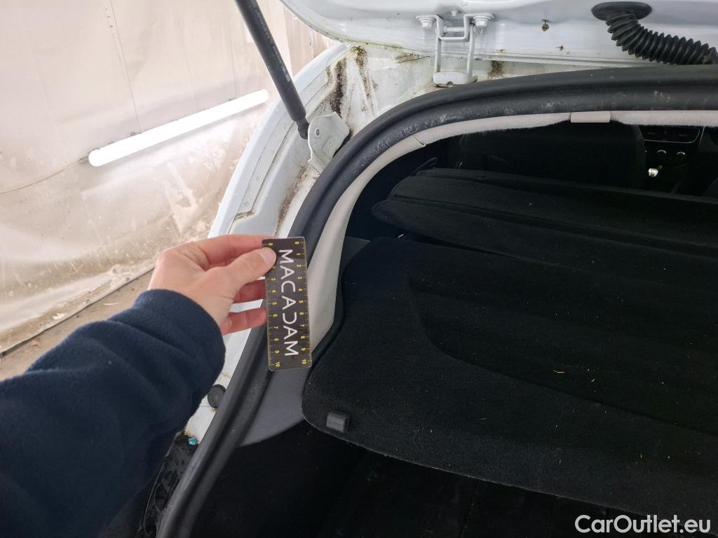  Renault  Clio  IV Air MediaNav 1.5 dCi 90CV BVM5 E6 #64