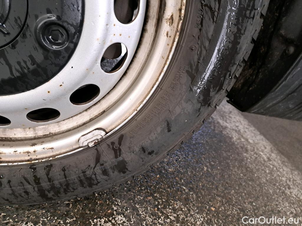  Opel  Vivaro OPEL  Cabine Approfondie20194PFourgon tole 20 Diesel 120 auto L2 CA Pack Busin #14