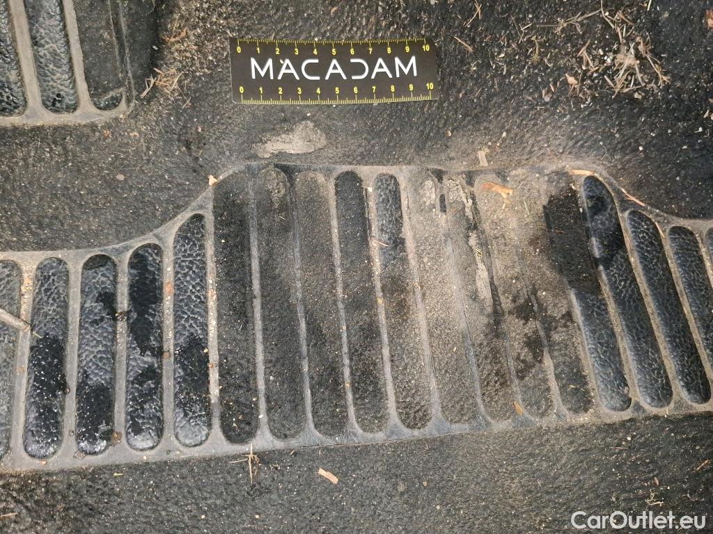  Renault  Clio  IV Air MediaNav 1.5 dCi 75CV BVM5 E6 #4