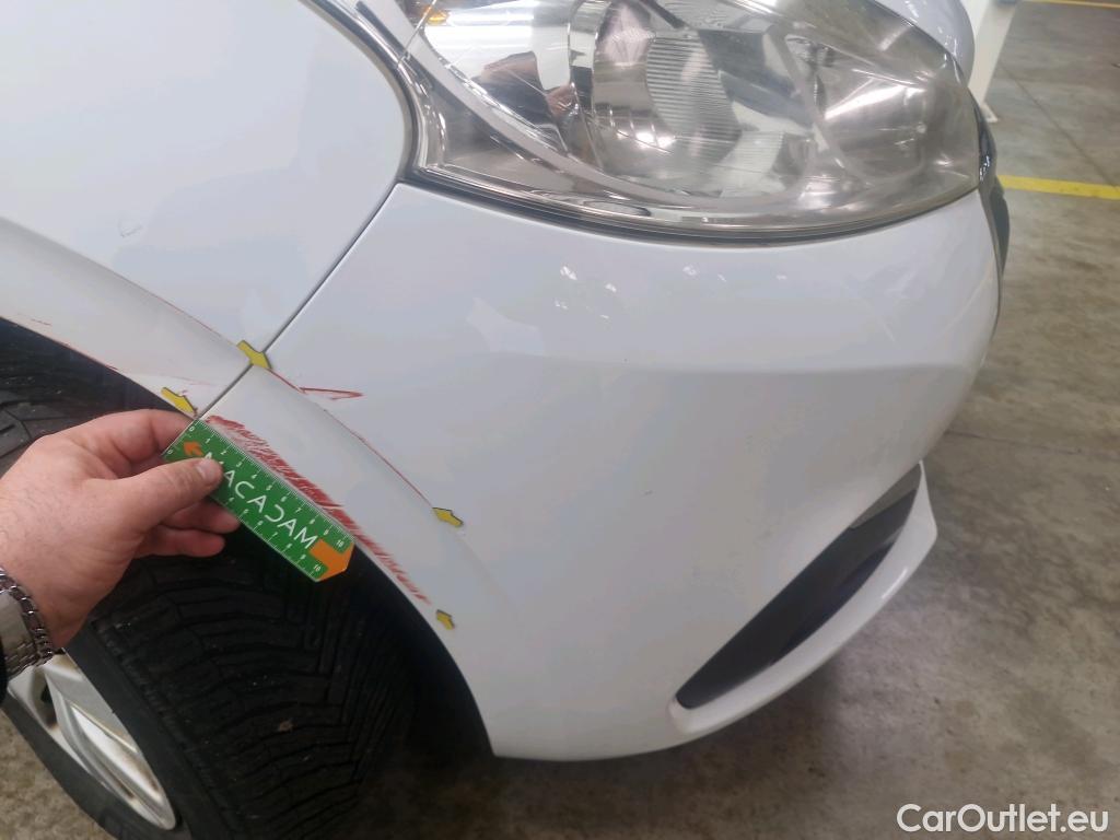  Peugeot  208  Affaire Premium Pack 1.5 HDi 100CV BVM6 E6dT #13