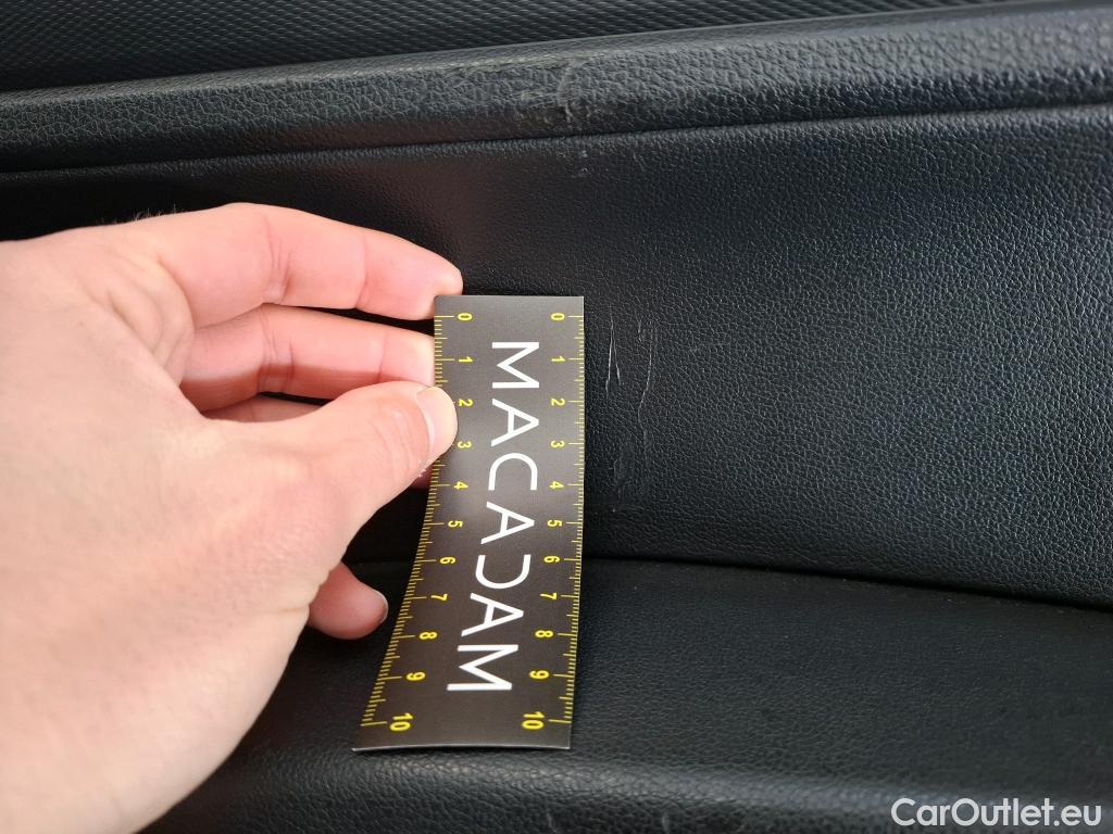  Volkswagen  Caddy VOLKSWAGEN  Maxi Van VU 4p Fourgonnette 2.0 TDI MAXI 102 DSG6 Business Line #24