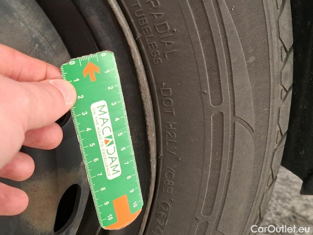  Renault  Trafic  Furgon Grand Confort L1H1 1200 1.6 dCi 125CV BVM6 E6 #15