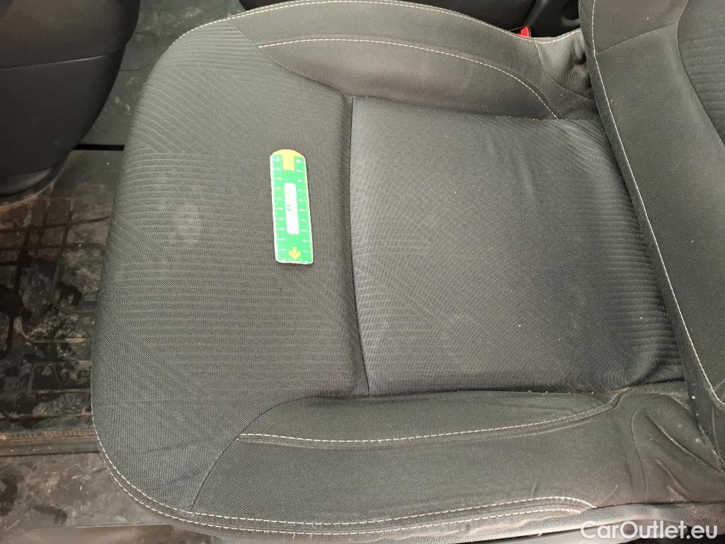  Renault  Trafic  Furgon Grand Confort L1H1 1200 1.6 dCi 125CV BVM6 E6 #25