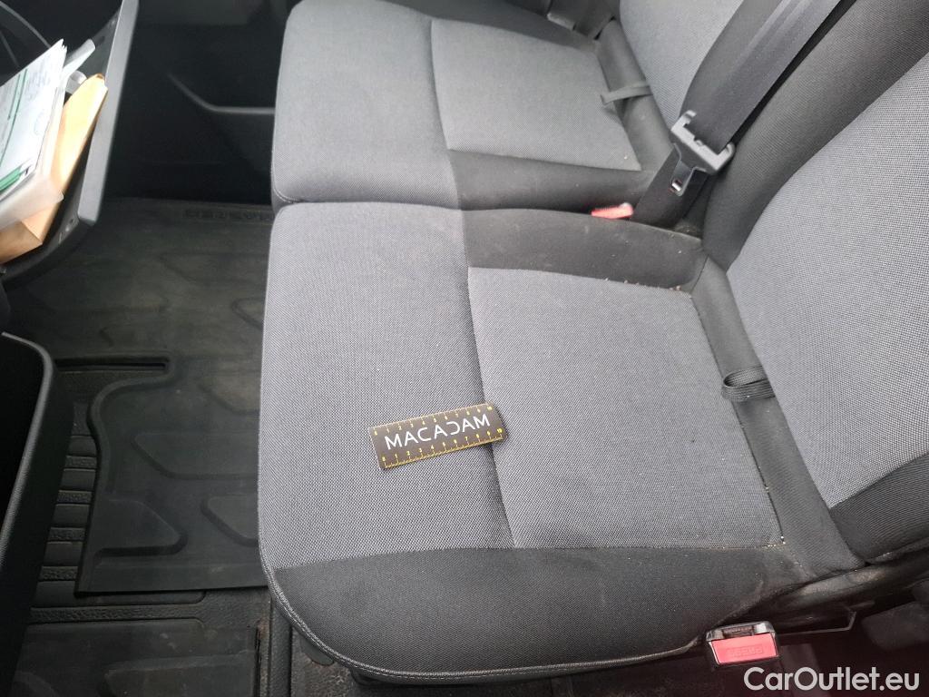  Renault  Master  III Fourgon L2H2 3 5 Grand Confort dCi #34