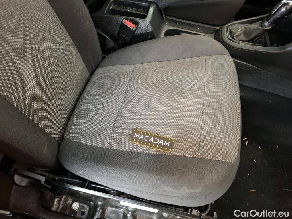  Volkswagen  Caddy VOLKSWAGEN  Maxi Van VU 4p Fourgonnette 2.0 TDI MAXI 102 DSG6 Business Line #39