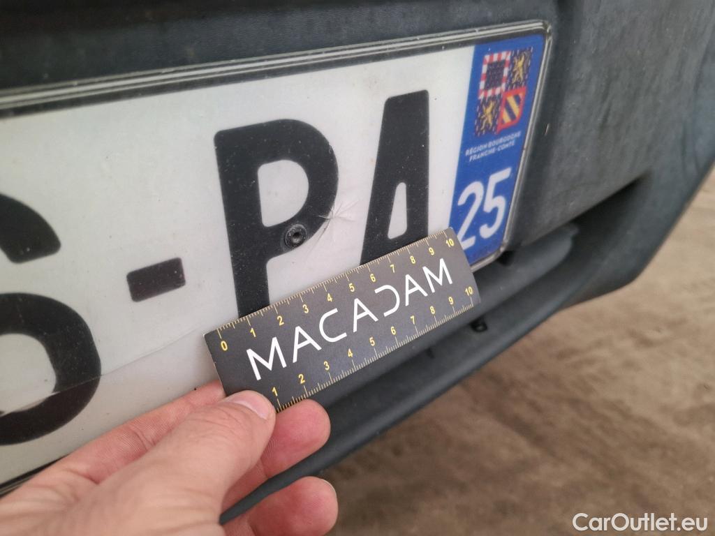  Renault  Master  III Fourgon L2H2 3 5 Grand Confort dCi #30