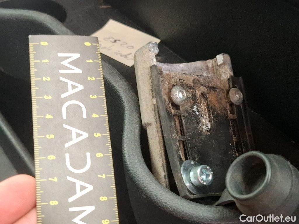  Renault  Master  III Fourgon L2H2 3 5 Grand Confort dCi #39