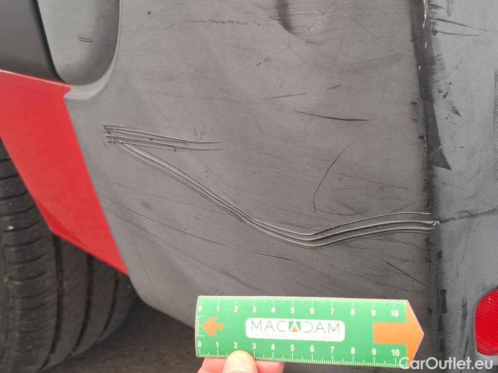  Renault  Master RENAULT  VU 4p Fourgon FG GCf Trac F3500 L2H2 dCi 130 Euro6 #95