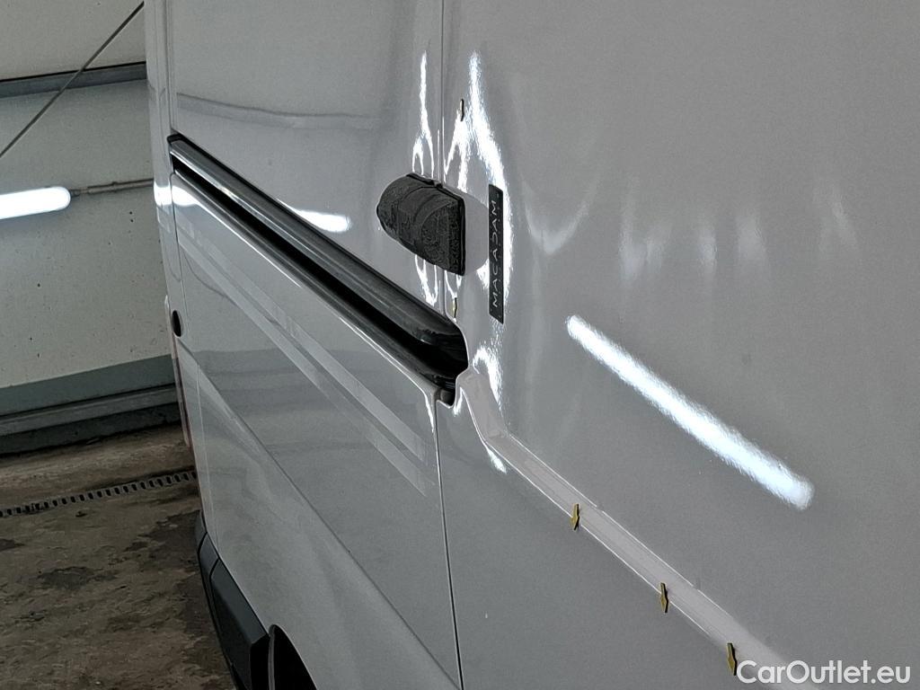  Renault  Master  III Fourgon L2H2 3 5 Grand Confort dCi #5