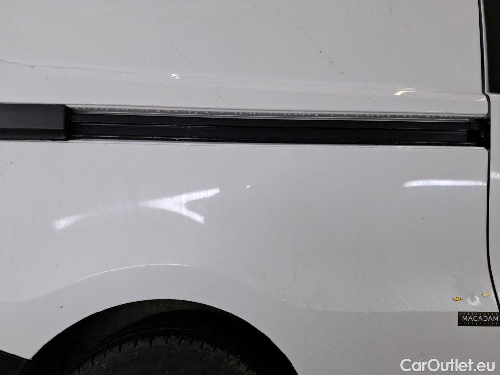  Renault  Trafic RENAULT  / 2019 / 4P / Fourgon tole NV CA GCF L2H1 1200 dCi 120 #10