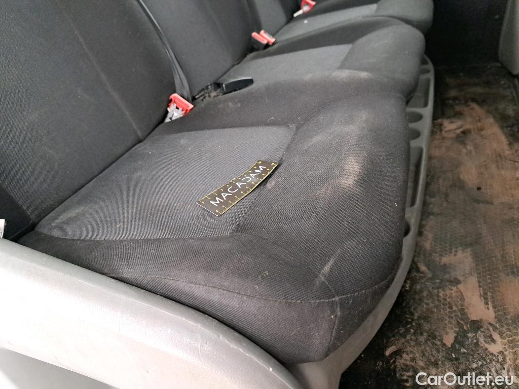  Renault  Master RENAULT  / 2019 / 4P / Fourgon tôlé CA Tr GCF F3500 L2H2 dCi 135 #63