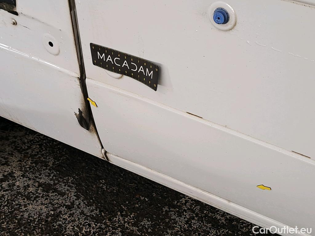  Renault  Master RENAULT  / 2019 / 4P / Fourgon tôlé CA Tr GCF F3500 L2H2 dCi 135 #16